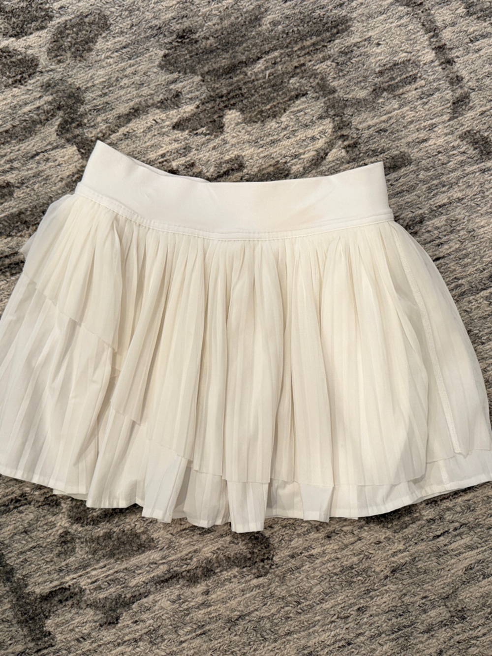 lululemon athletica Cream Pleated Mini Skirt